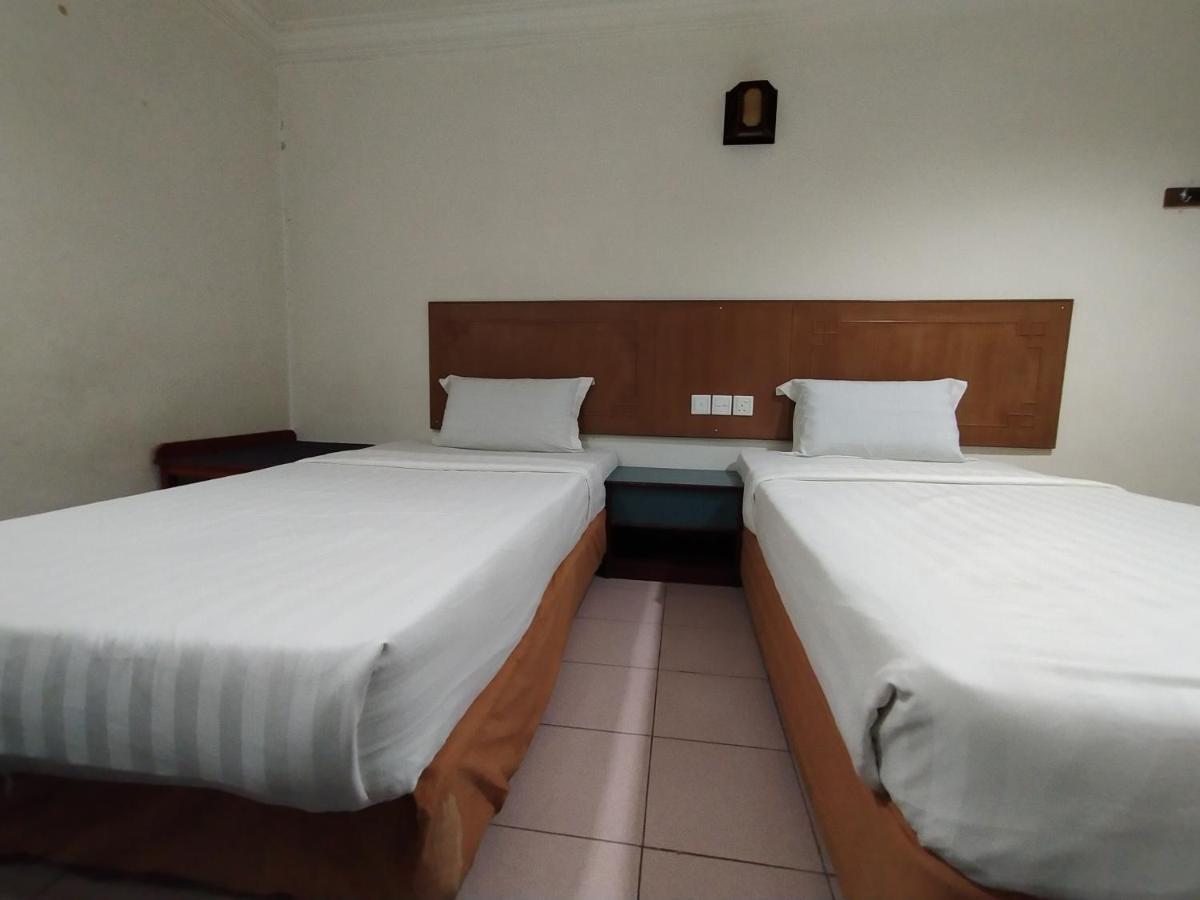 OYO 90632 Faber Inn Bintulu Exterior foto